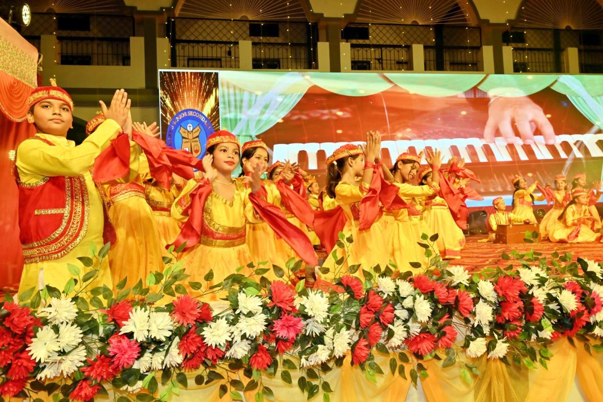 ST. MARYS SENIOR SECONDARY SCHOOL Banner Image